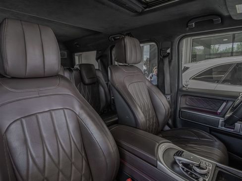 Used 2023 Mercedes-Benz G 550 image 31