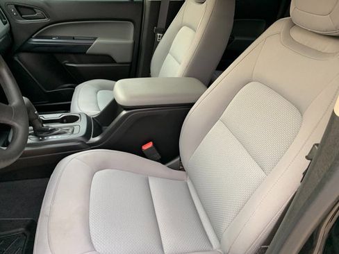 Used 2019 Chevrolet Colorado W/T w/ Custom Special Edition AWD/4WD image 19