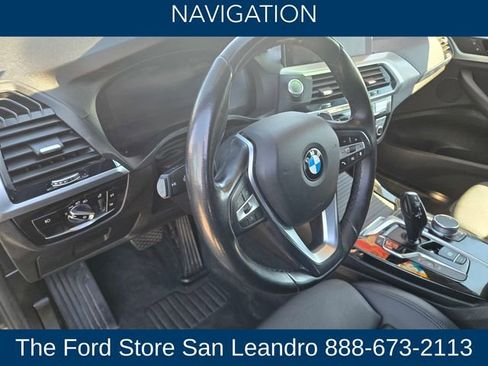 Used 2021 BMW X3 xDrive30e image 11