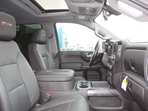 Used 2019 Chevrolet Silverado 1500 LTZ w/ LTZ Plus Package AWD/4WD image 16