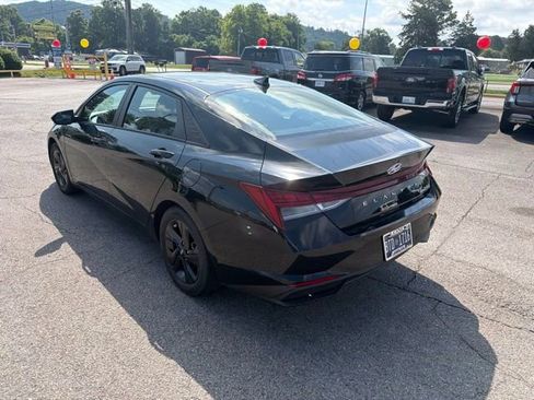 Used 2021 Hyundai Elantra Blue w/ Cargo Package FWD image 19