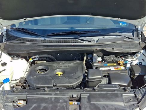 Used 2014 Hyundai Tucson GLS image 28