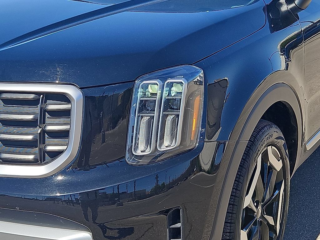 Used 2025 Kia Telluride S AWD/4WD image 9