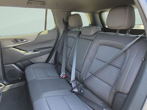 New 2026 Chevrolet Equinox LT w/ Safety and Technology Package FWD image 19