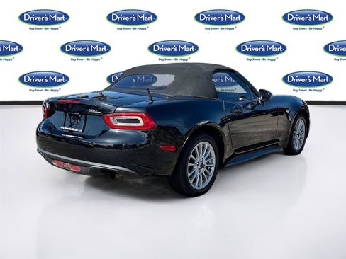 Used 2017 FIAT 124 Spider Classica RWD image 7