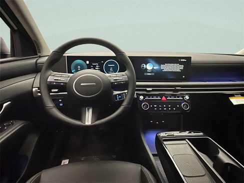 New 2026 Hyundai Tucson SEL image 17