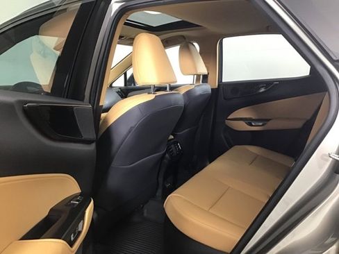 Used 2024 Lexus NX 350h 350h Premium image 20