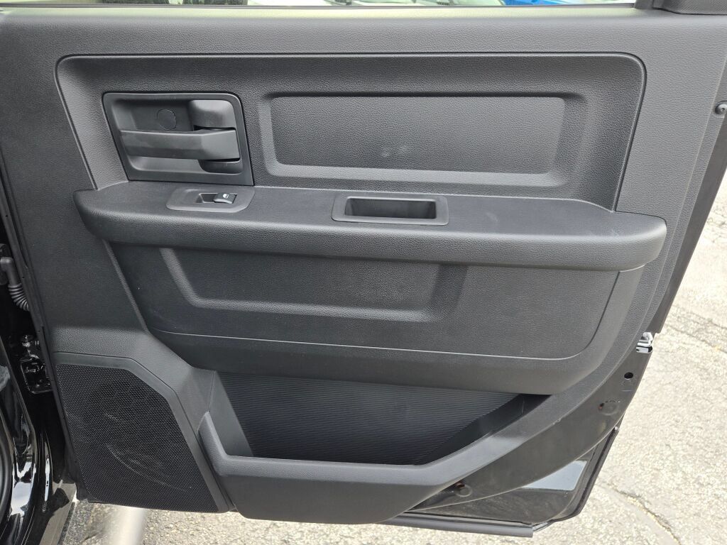 New 2027 RAM 2500 Tradesman AWD/4WD image 16