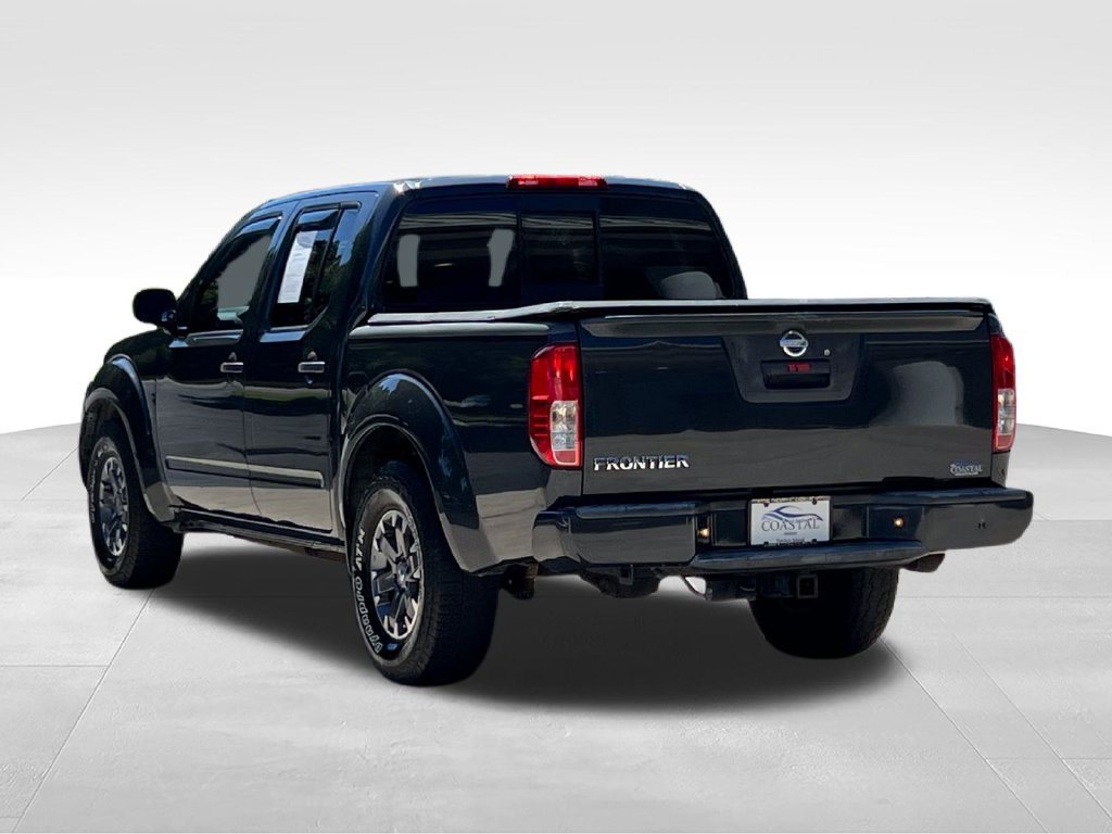 Used 2014 Nissan Frontier Desert Runner RWD image 12