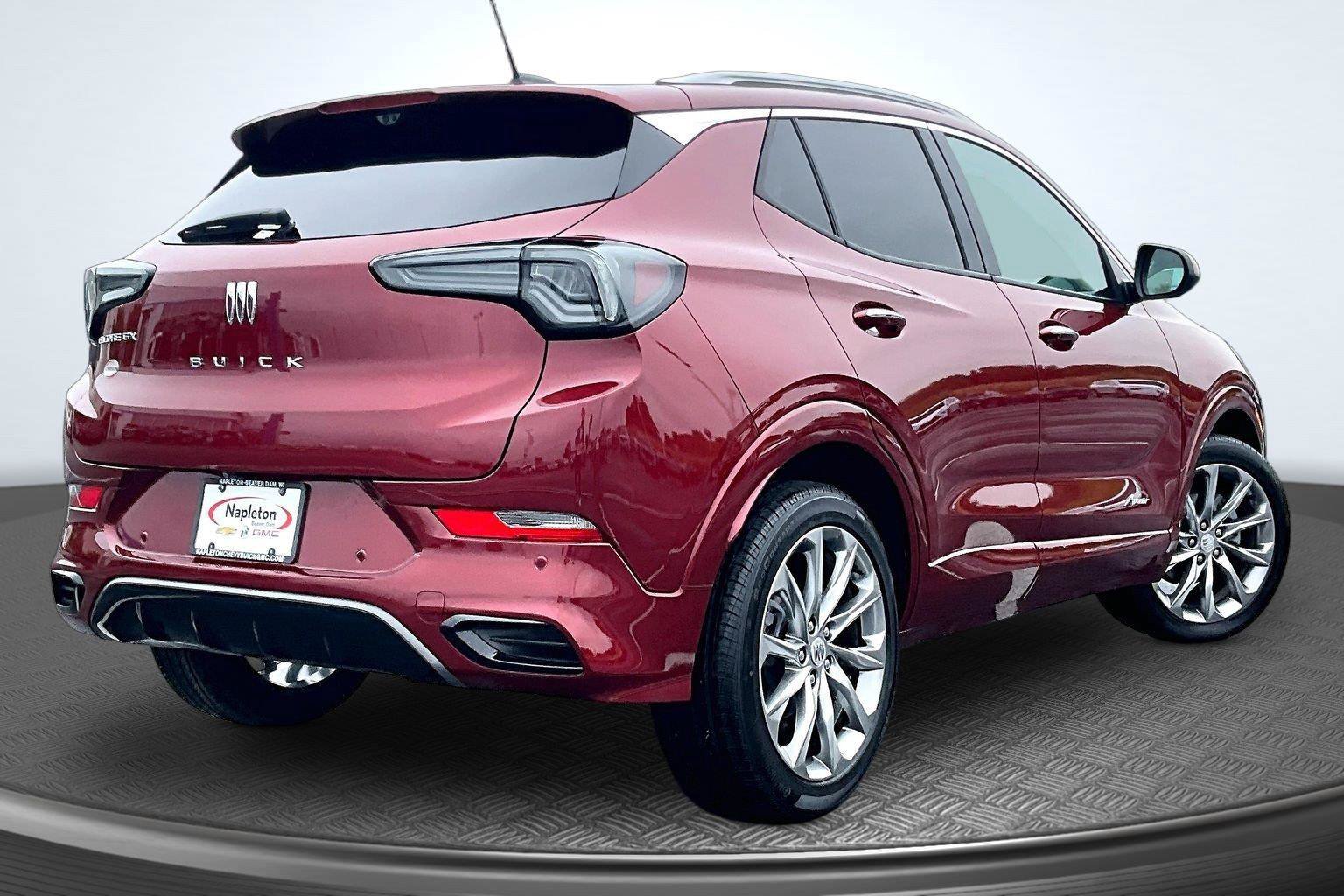 Used 2025 Buick Encore GX Avenir w/ Avenir Technology Package FWD image 2