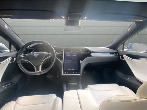 Used 2019 Tesla Model S 100D image 10
