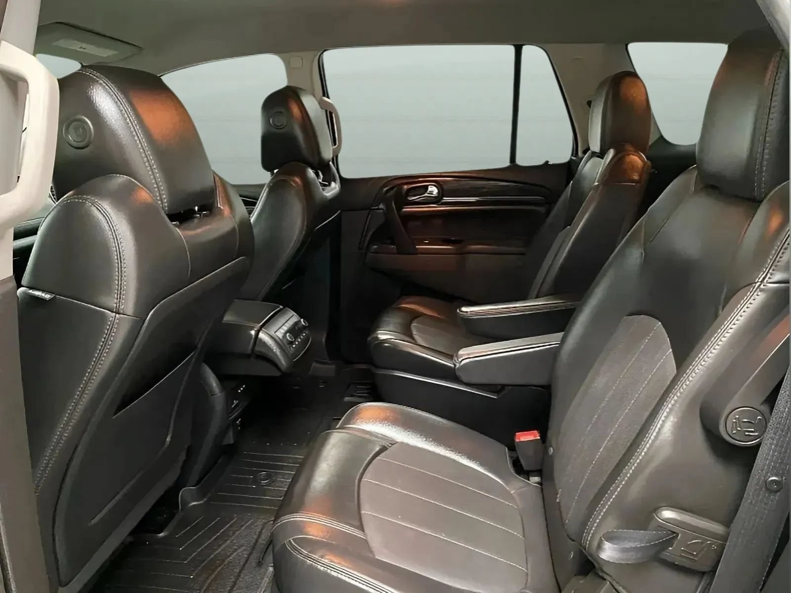 Used 2016 Buick Enclave Premium w/ Trailering Package FWD image 11