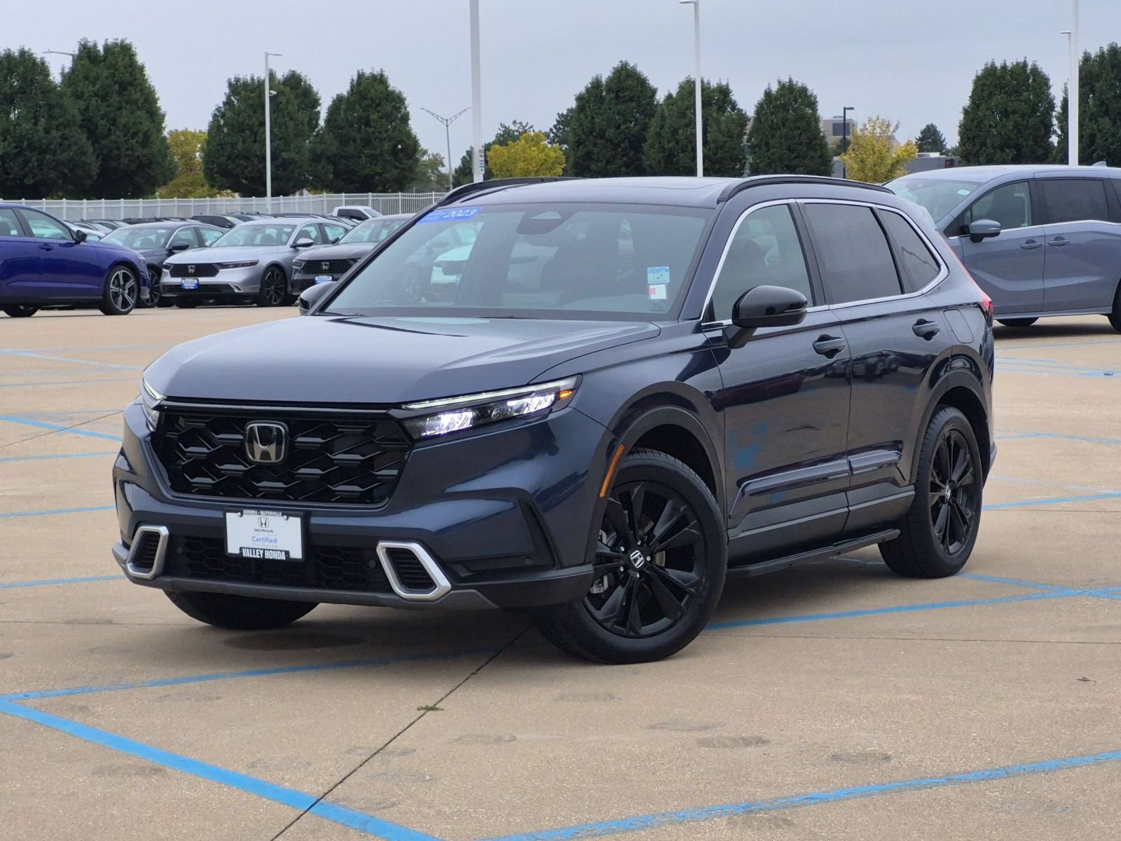 Certified 2023 Honda CR-V Sport Touring image 2