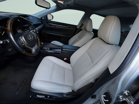 Used 2014 Lexus ES 350 image 11
