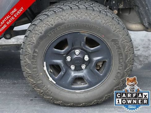 Used 2022 Jeep Gladiator Sport AWD/4WD image 38