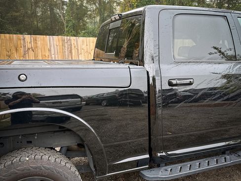 Used 2019 RAM 2500 Laramie image 14