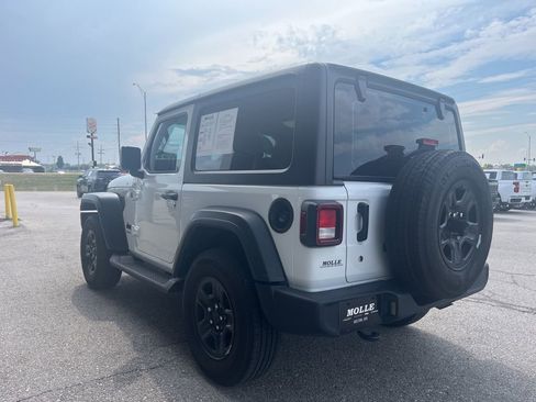Used 2023 Jeep Wrangler Sport image 3