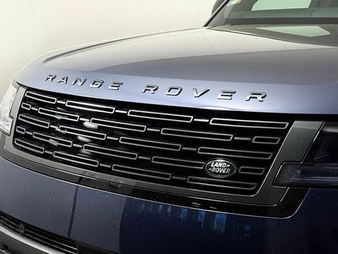New 2026 Land Rover Range Rover SE image 12