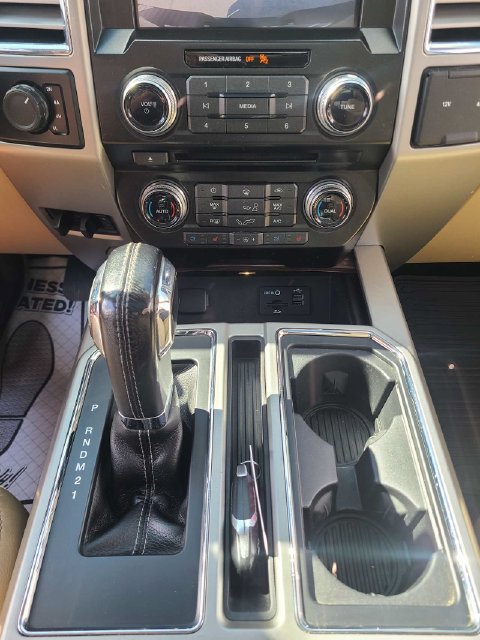 Used 2015 Ford F150 Lariat w/ Equipment Group 502A Luxury AWD/4WD image 36