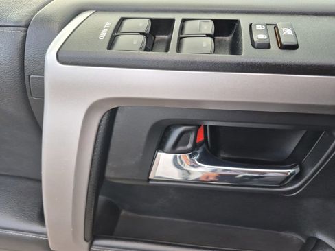 Used 2024 Toyota 4Runner SR5 image 7