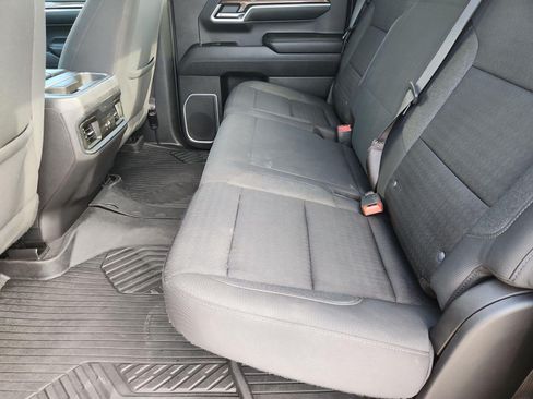 Used 2023 Chevrolet Silverado 1500 LT Trail Boss w/ LPO, Dark Essentials Package AWD/4WD image 23