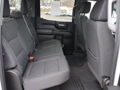 Used 2023 Chevrolet Silverado 1500 Custom AWD/4WD image 22