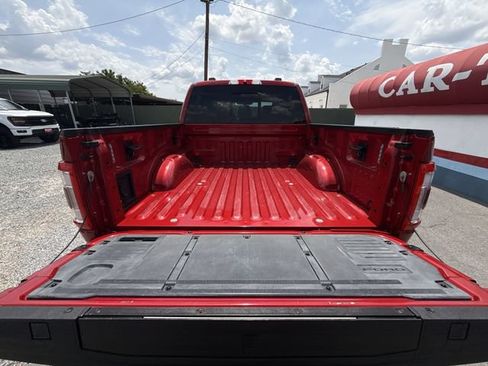 Used 2022 Ford F150 Lariat w/ Equipment Group 502A High AWD/4WD image 25