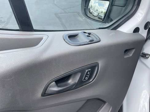 Used 2023 Ford Transit 350 Medium Roof AWD image 9