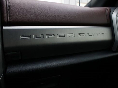 Used 2022 Ford F350 Platinum w/ Tremor Off-Road Package image 6