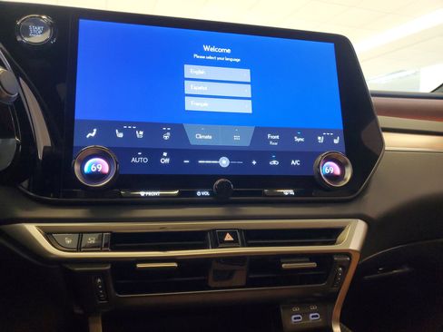 Used 2023 Lexus RX 350 Premium Plus w/ Cold Area Package AWD/4WD image 29