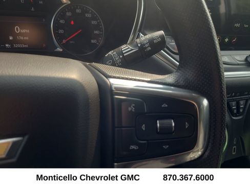 Used 2024 Chevrolet Blazer LT w/ Convenience Package FWD image 21
