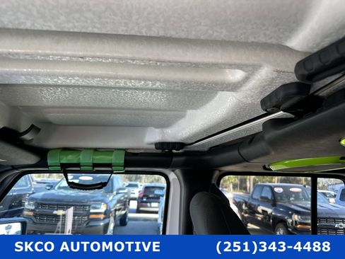 Used 2020 Jeep Gladiator Sport w/ Quick Order Package 24S image 26