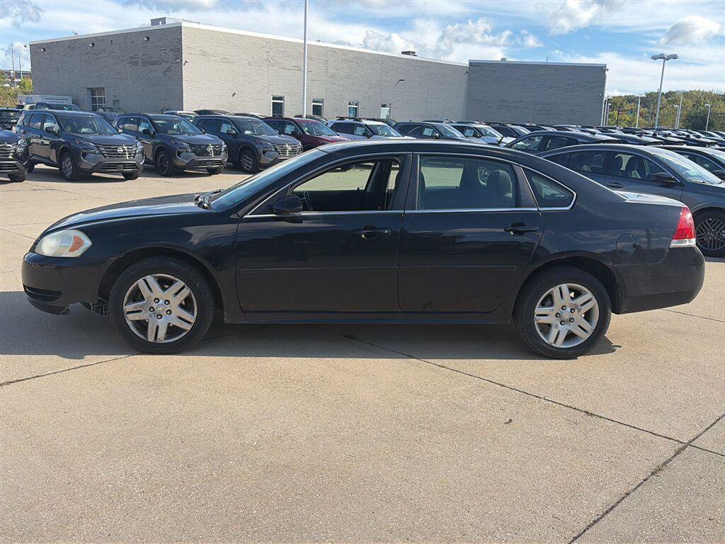 Used 2014 Chevrolet Impala LT FWD image 12