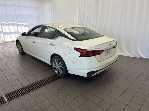 Used 2022 Nissan Altima 2.5 S image 7