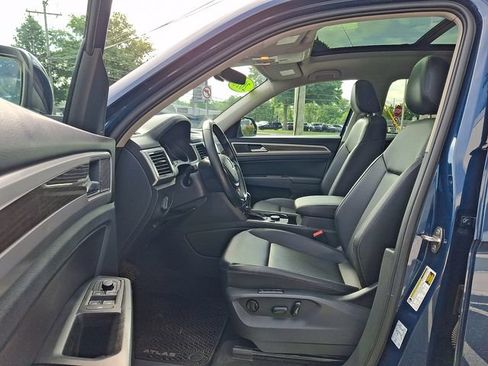 Used 2018 Volkswagen Atlas SEL AWD/4WD image 14