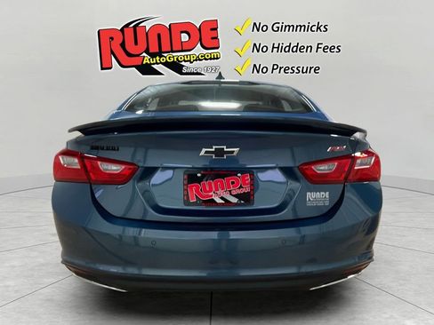 Certified 2025 Chevrolet Malibu RS w/ LPO, Floor Liner Package image 4