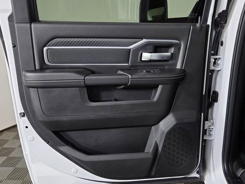 New 2025 RAM 2500 Big Horn image 28