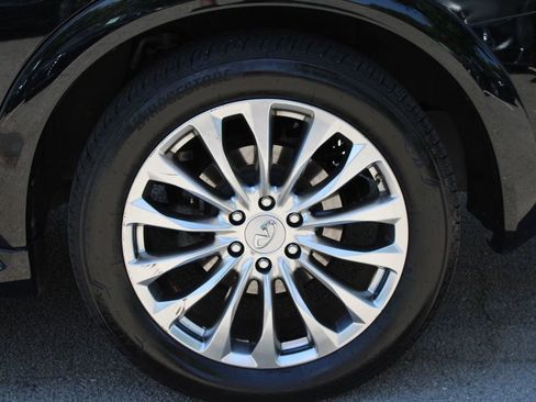 Used 2017 INFINITI QX80 2WD w/ Deluxe Technology Package image 42