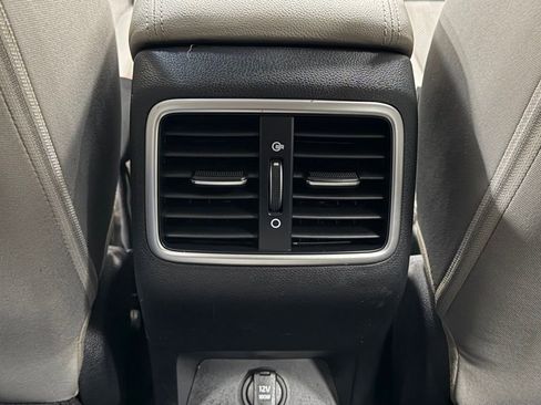 Used 2020 Kia Sportage LX image 24