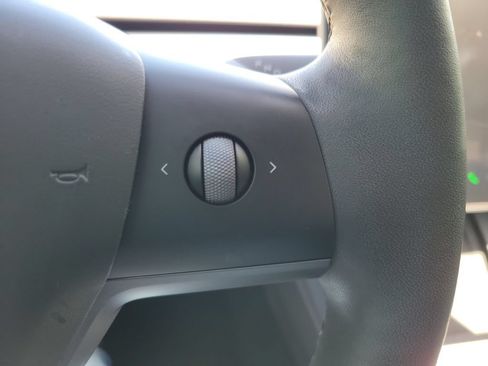 Used 2023 Tesla Model 3 Standard Range RWD image 24