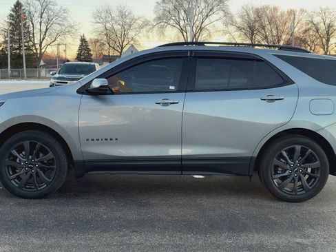 Certified 2024 Chevrolet Equinox RS w/ RS Leather Package image 5