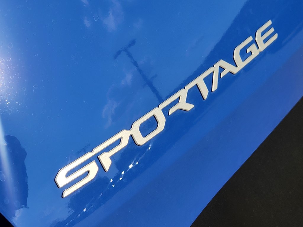 New 2026 Kia Sportage EX FWD image 9