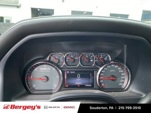 Used 2016 GMC Sierra 1500 SLT w/ All-Terrain Package AWD/4WD image 10
