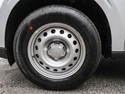 New 2025 Ford Maverick XL image 11