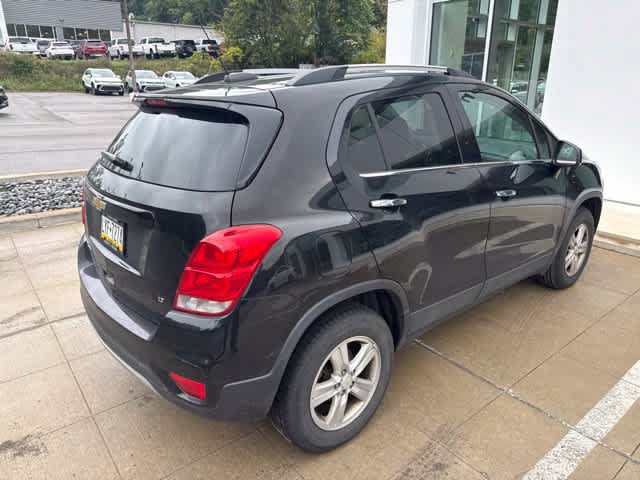 Used 2019 Chevrolet Trax LT w/ LT Convenience Package AWD/4WD image 6