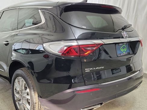 Certified 2023 Buick Enclave Premium w/ Experience Buick Package AWD/4WD image 6