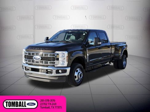 Used 2024 Ford F350 XLT image 3