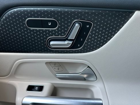 Certified 2024 Mercedes-Benz EQB 250+ image 23