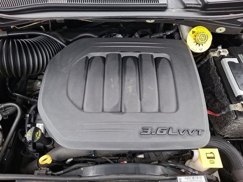 Used 2020 Dodge Grand Caravan GT FWD image 27