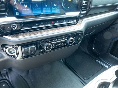 Used 2025 Chevrolet Silverado 1500 LT Trail Boss w/ Protection Package AWD/4WD image 23